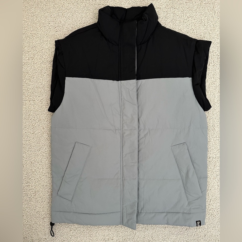 NWT Everlane Renew Vest